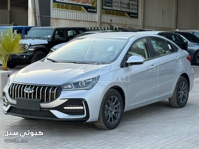 شيري اريزو 5 2025 مواصفات